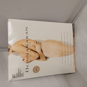 DONNAKARAN THE NUDE  HOSIERY SIZE TALL/GRANDE
